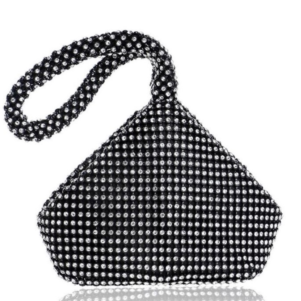 Wristlet✨ Blinged Bag • Boutique Item (Brand new)